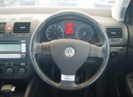 #3351-Volkswagen  Golf