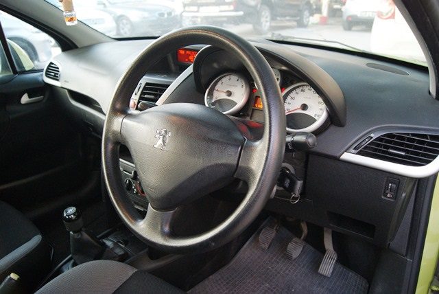 #3366-Peugeot 207