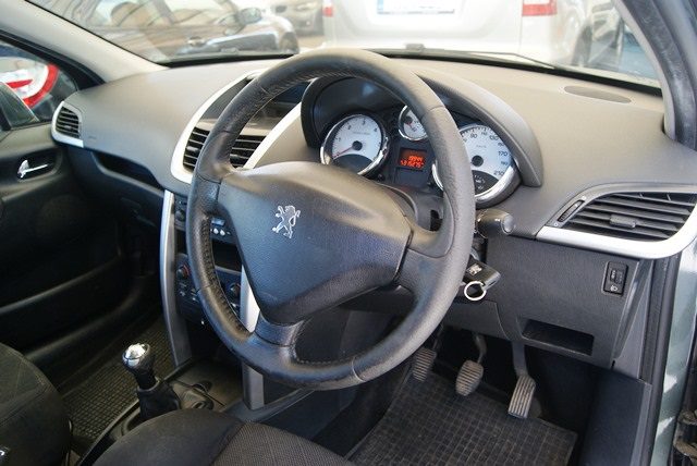 #3365-Peugeot 207